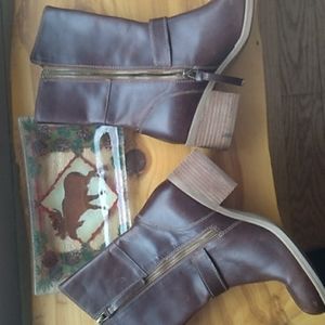 ⚜️ Clarks Maypearl Brown Mid Calf OASIS Engineer Boot 👢 SZ 9.5